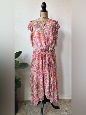 NWT DKNY Floral V Neck Dress Size 18W